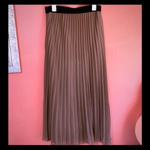 Pleated Maxi Skirt